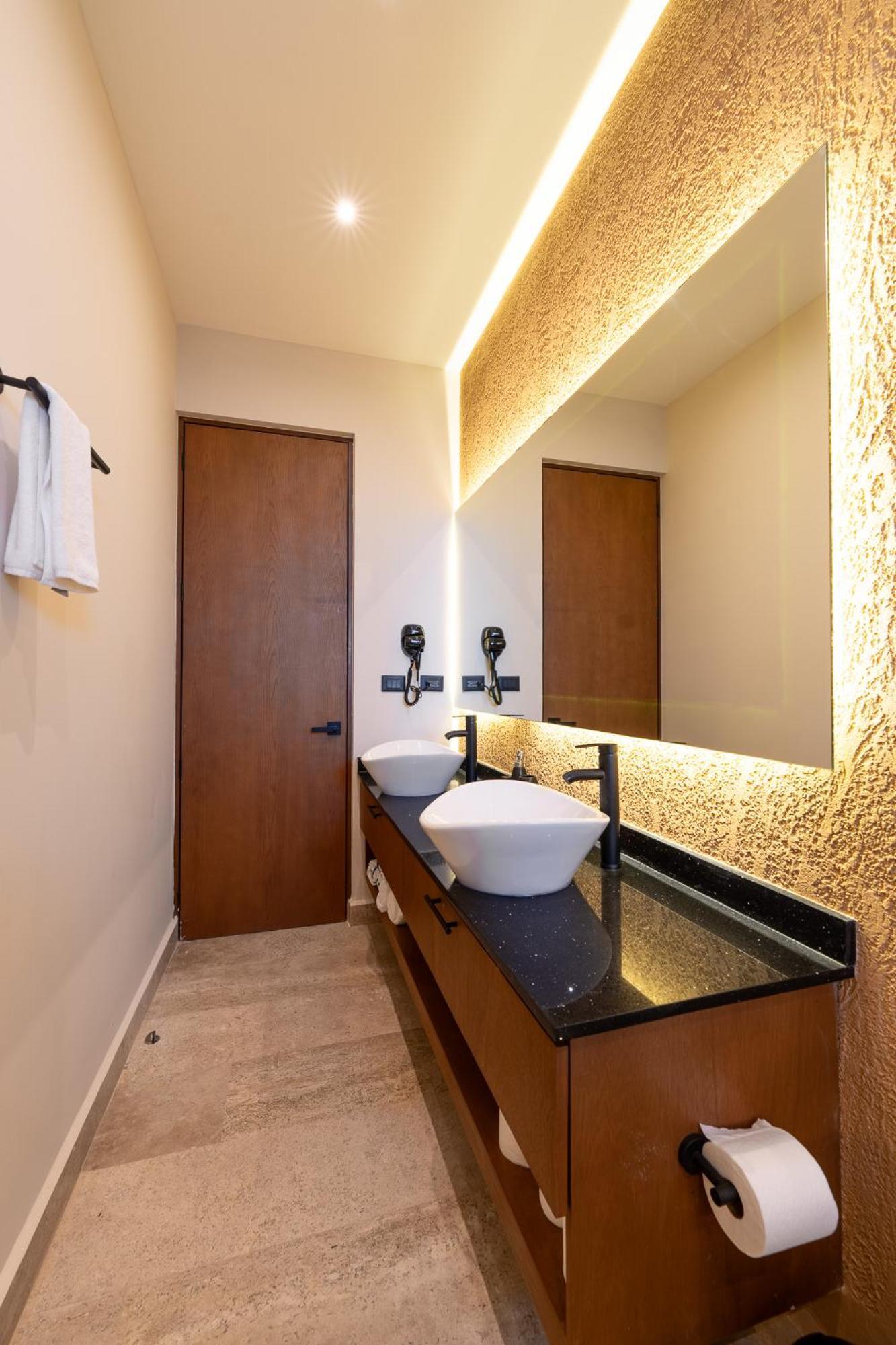 Maya Sky 2 Bedroom Penthouse Apartment *
