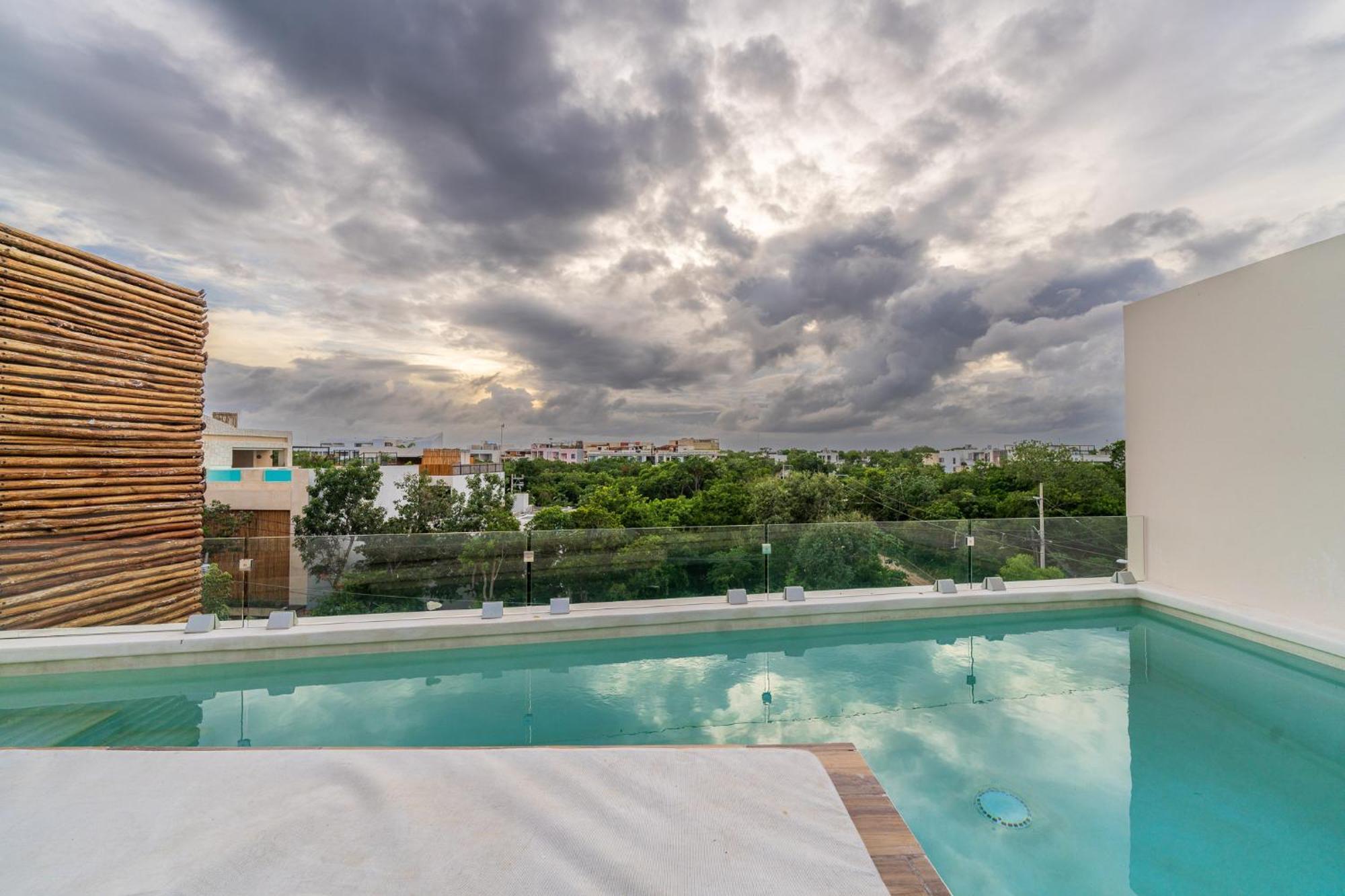 Maya Sky 2 Bedroom Penthouse *